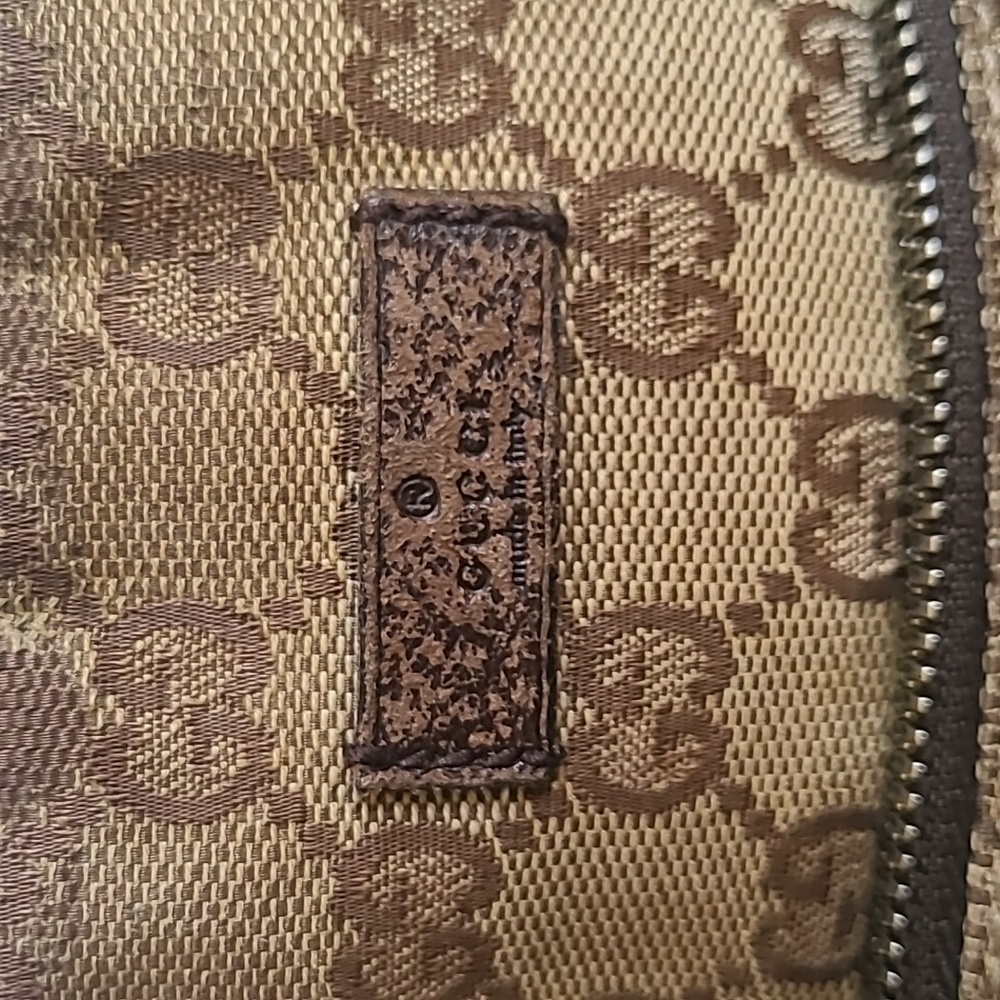 Gucci Crossbody - Picture 2 of 14